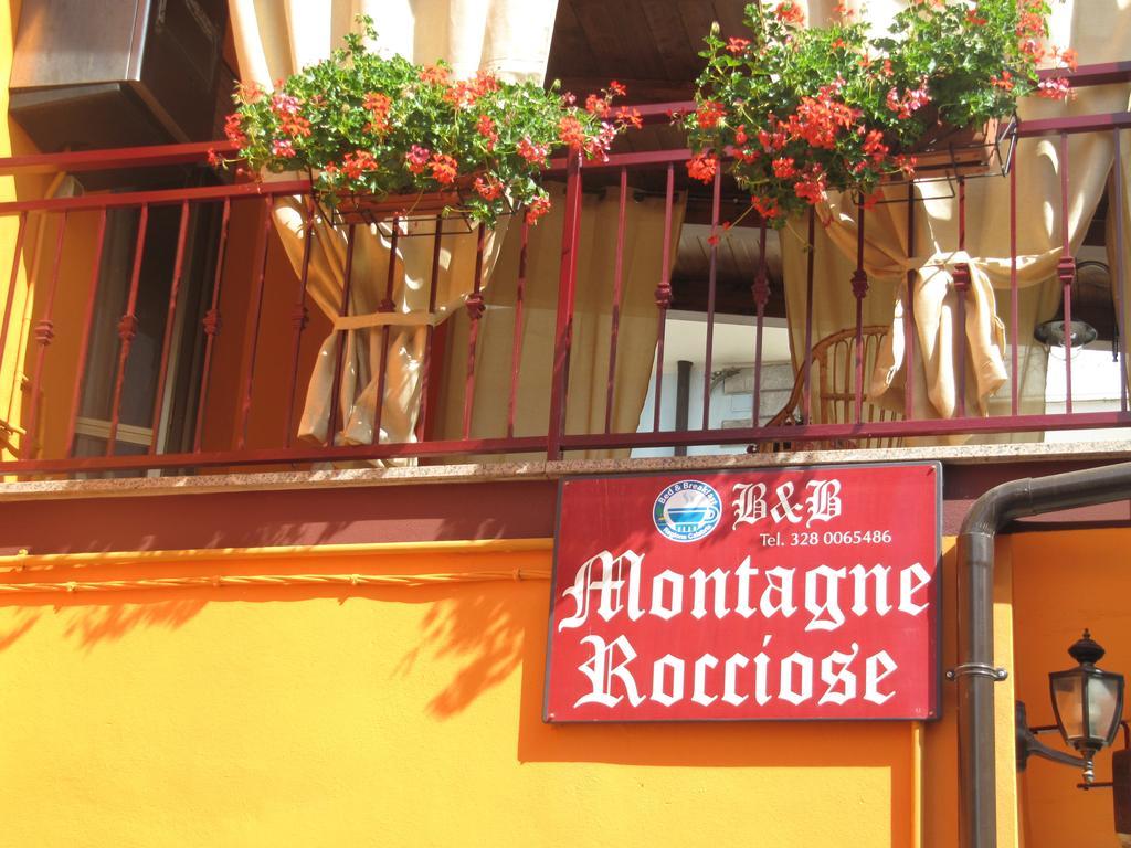 Montagne Rocciose Bed & Breakfast Frascineto Eksteriør bilde