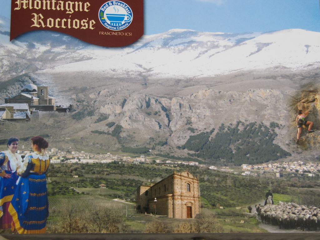 Montagne Rocciose Bed & Breakfast Frascineto Eksteriør bilde
